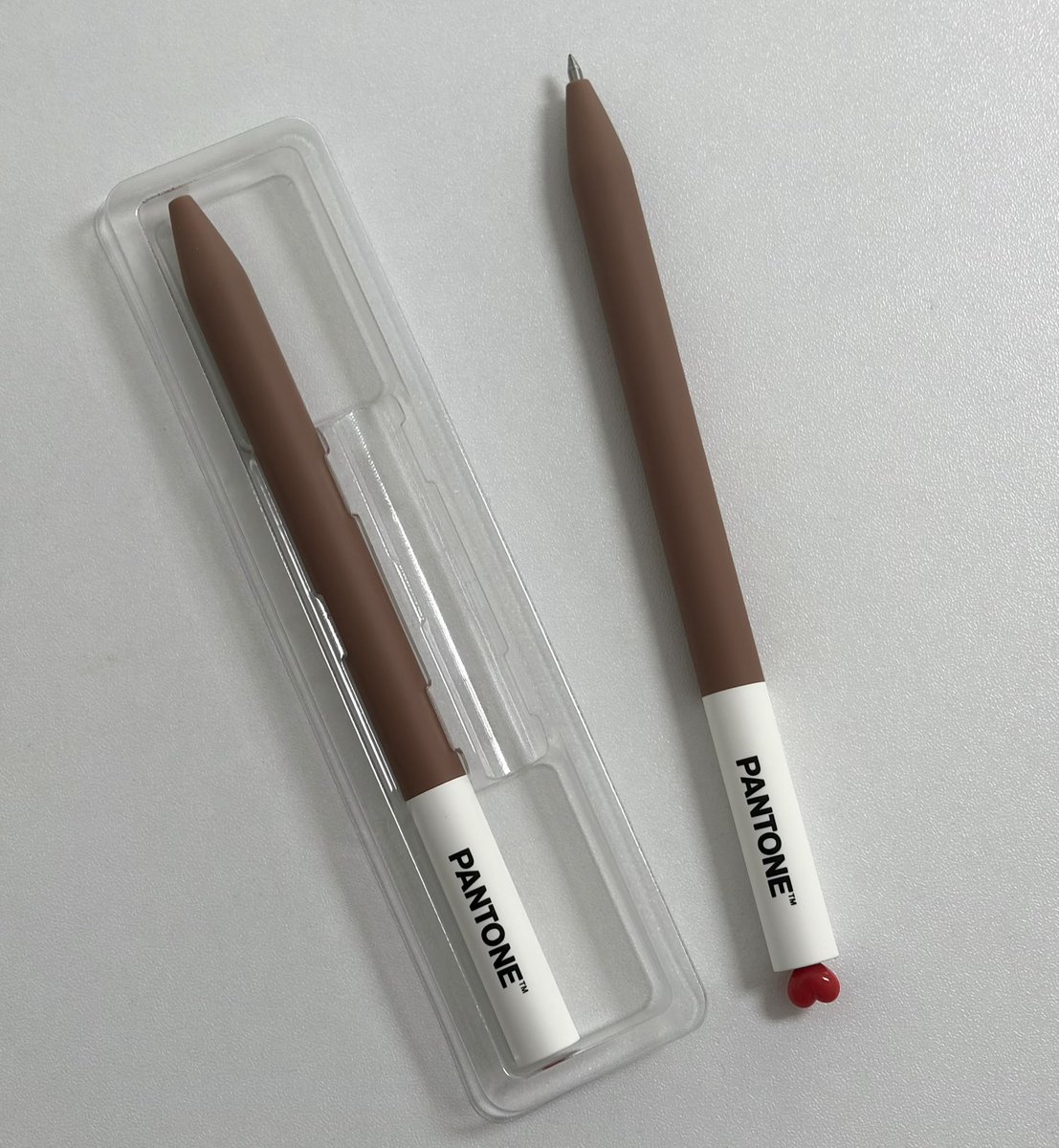 tori__zz's tweet image. 제가 바보인 기념으로 #RT 이벤트를 엽니다•••

실수로 두 번 시켜서 박스 안 뜯은 비온뒤 다이어리가 하나 남구요
카코 팬톤 하트 젤펜은 두 개가 들어 있는지 모르고 샀어요
...

팔로워 한정 한 분 추첨해서 보내드릴게요

2026 기록을 저와의 커플템으로 해보시렵니까 ( ͈ര ̫ര ͈) ꫂ ၴႅၴ