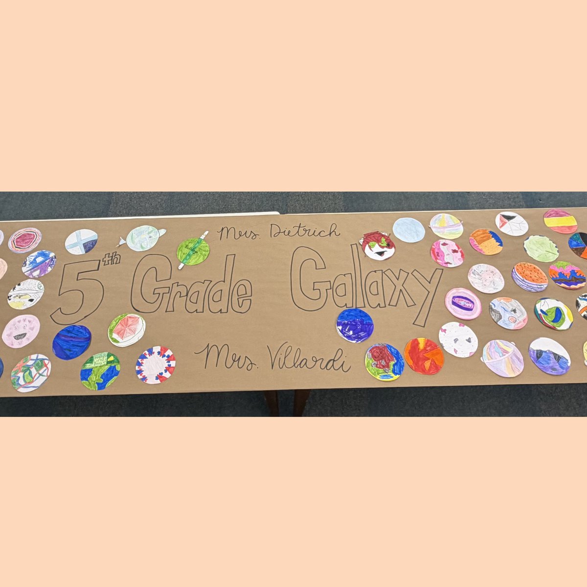 LUFSD_Libraries's tweet image. Adventures abound in the MS library! We've got Mrs. Frizzle, our new fish Dewey, William Rall's 5th Grade Galaxy, and a flourishing Gardyn. @LindenhurstUFSD #LUFSD