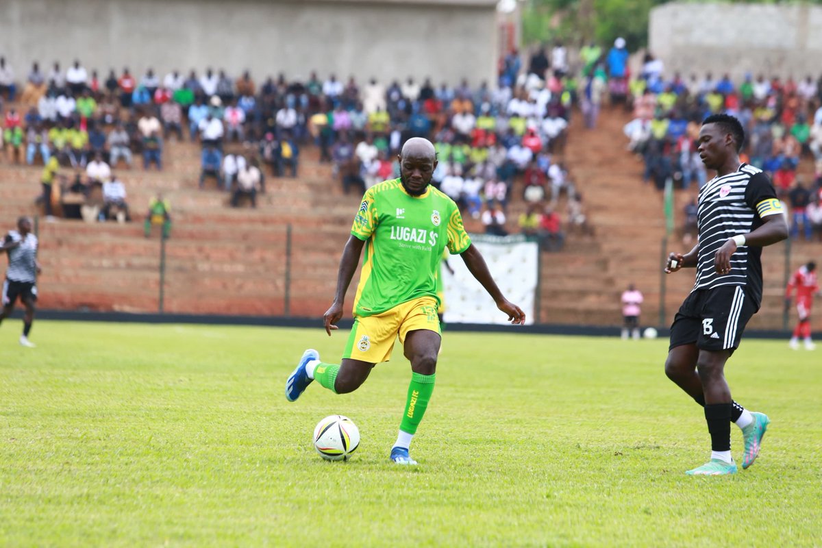 LugaziFC's tweet image. Nothing to separate us at the break! 

HT: Lugazi FC 0-0 Express FC 

#TheLeaders
#UshindiNiWetu
#LUGEXP