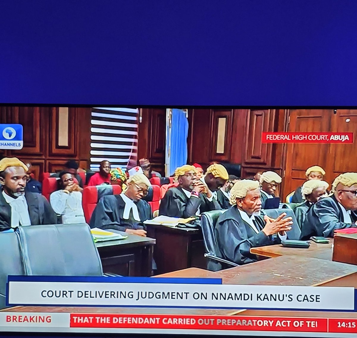 funny_aquila's tweet photo. We’re watching corruption live on TV.
We’re watching the judiciary decay in real time.
Now we’re about to watch Nnamdi Kanu get unjustly imprisoned forever…
The same way we watched Fela suffer and remained silent.
This nation has lost its voice.
Pure sorrow. https://t.co/MK2t5o97Jk