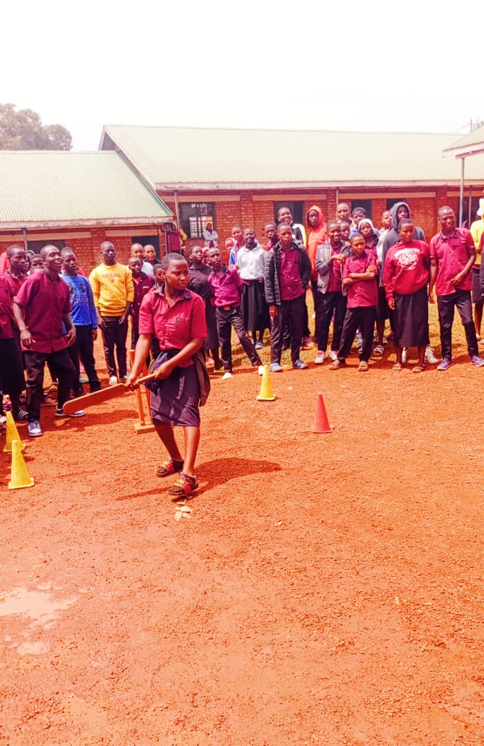 AssociateChrons's tweet photo. 🇧🇮 Burundi pushing hard for cricket growth!

Non-ICC member Burundi is already working with schools across the country to introduce kids to cricket from an early age🙌🏏

They’re very hopeful about getting ICC membership next year, &amp; this kind of grassroots work will be massive. https://t.co/q4hWLxtmQN
