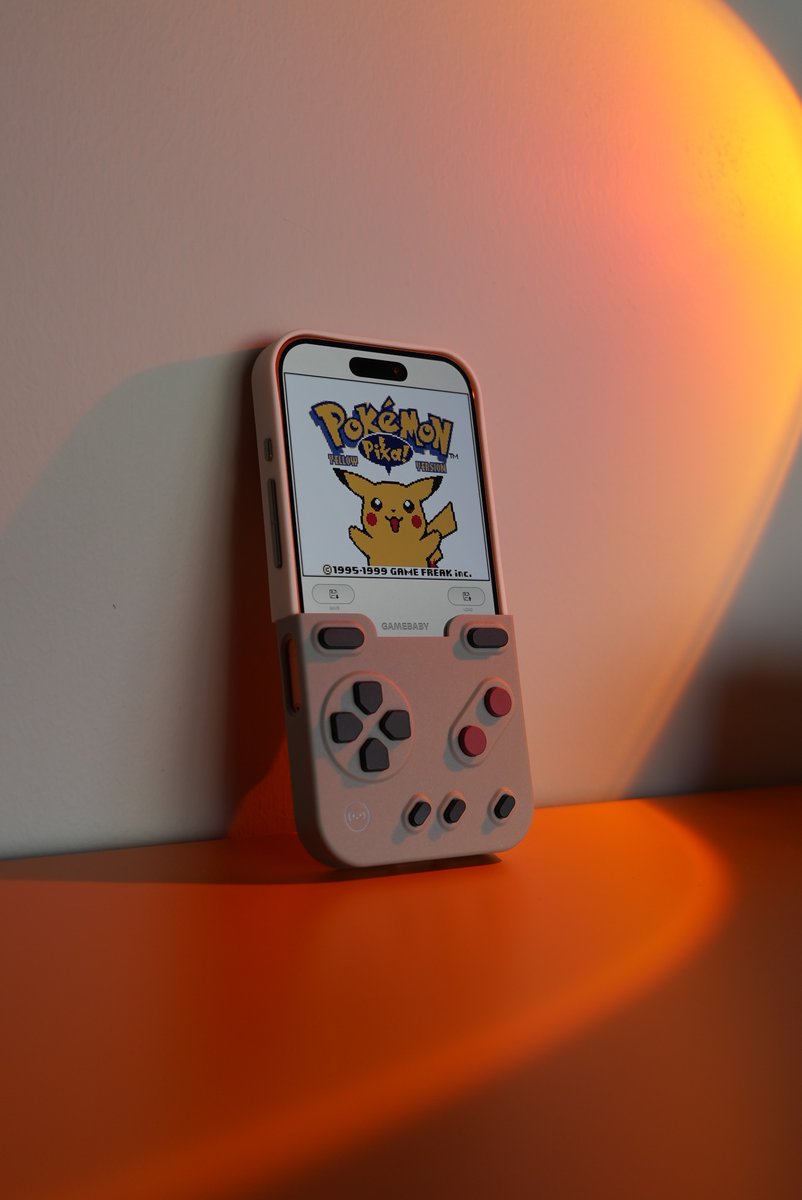 retro_dodo's tweet image. We’re testing the GAMEBABY case by @BitmoLab 👀 Review coming soon.