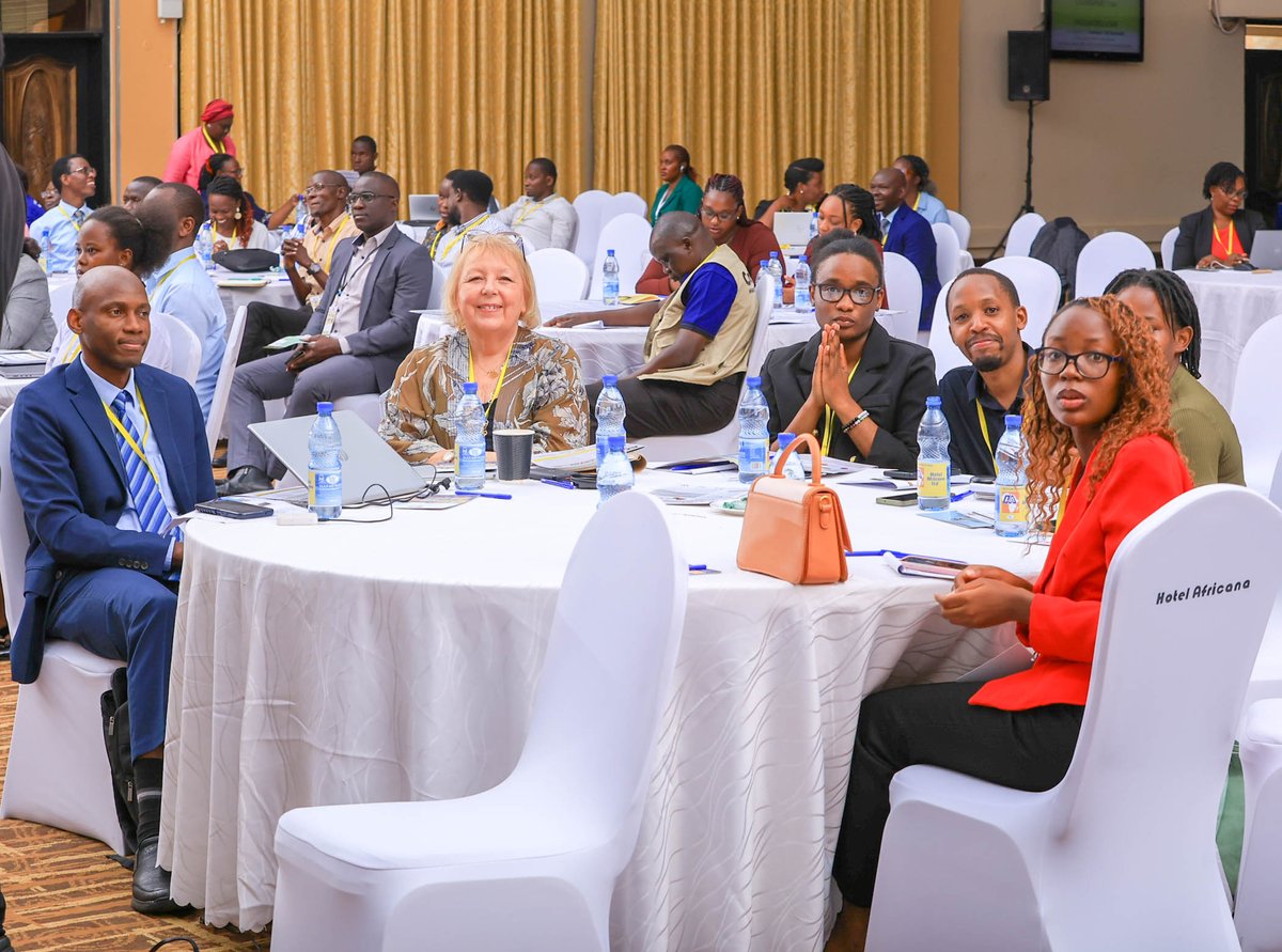 Drawing on evidence from <a href="/Makerere/">Makerere University</a> University and <a href="/NottmTrentUni/">Nottingham Trent University</a> through the <a href="/NTU_MAK/">NTU-MAK Partnership</a>, Dr. Musoke highlighted persistent community practices that accelerate resistance, including incomplete treatment courses, self-medication, sharing antibiotics, administering human medicines to