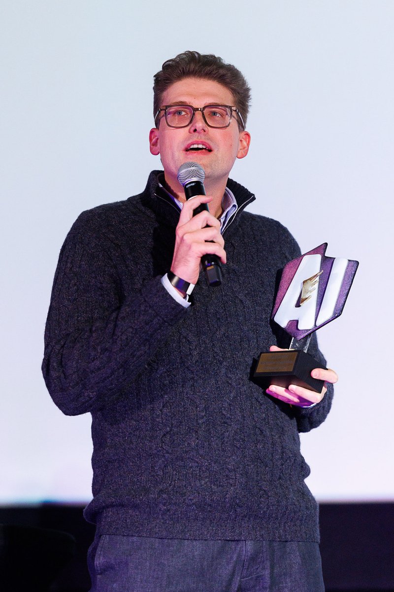 Celebrating the winners of this year’s AI AWARDS at AI Poland Conference:
Aleksandra Przegalińska – AI Visionary of the Year
Her innovative thinking and bold vision are setting new directions for AI in Poland and worldwide.

Dr. Maciej Madziński accepted the award on her behalf.