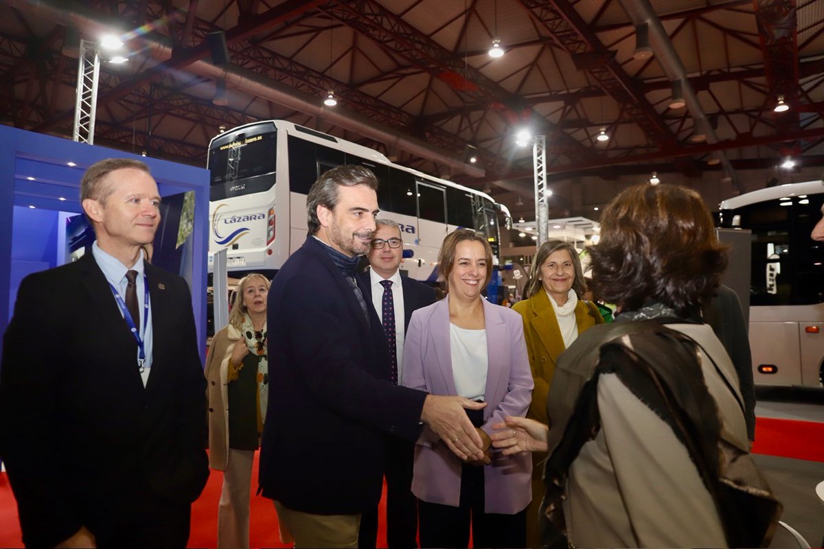 Sempre é un pracer vir a <a href="/feiragalicia/">Feira Internacional de Galicia ABANCA</a> a comprobar nos seus eventos as innovacións de distintos ámbitos, neste caso cunha viaxe ao futuro do transporte de viaxeiros por estrada en <a href="/Expobus_Iberia/">Expobus Iberia</a>   

Con este sector mantemos un compromiso claro co noso Plan de Transporte Público