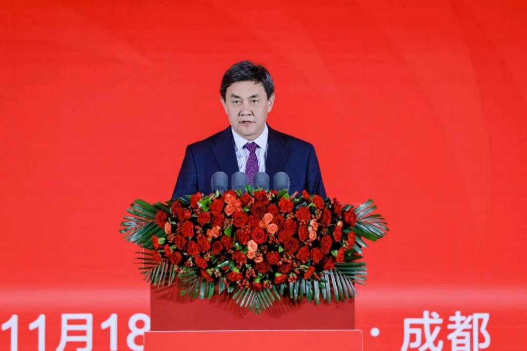 FestilaOvidiu's tweet image. &quot;The 2025 the 8th China Internat[.]c-Si PV Production Base Grandly Held&quot;(source of this written material and photos from this post➡️site en.tongwei.com).🙂☀️👏👏👏👍👍👍,🟢 #2025the8thChinaPESIC #TongweiSolar 🥇✌️, #AwardCeremony 🏆🏆🏆 #NightofMeishan 🟢 @Tongwei_Solar