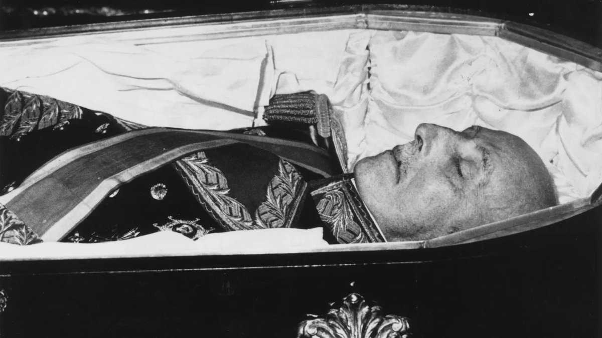 We Smokin On That Franco Pack!

RIP Bozo! 

Rest In Piss You Will Not Be Missed!