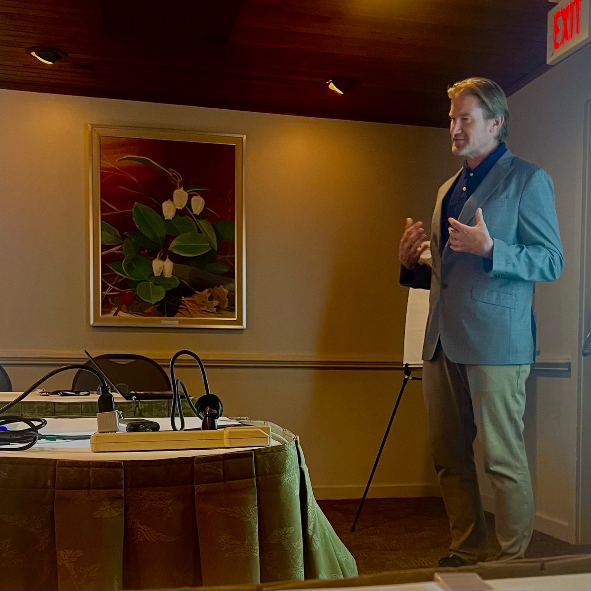 Presented at the 2025 Rural Health Voice Conference in the beautiful Blue Ridge Mountains. Hosted by @VARuralHealth!  Ran into Bryan Price, a co-fellow in 2021 at the National Rural Health Association.