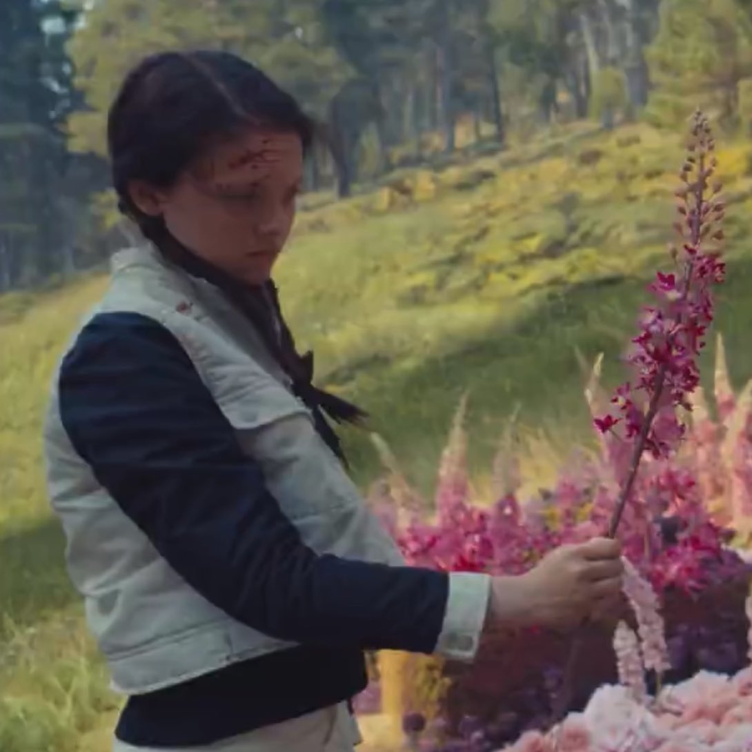 PLlNTH's tweet image. Haha Who’s blood is that….