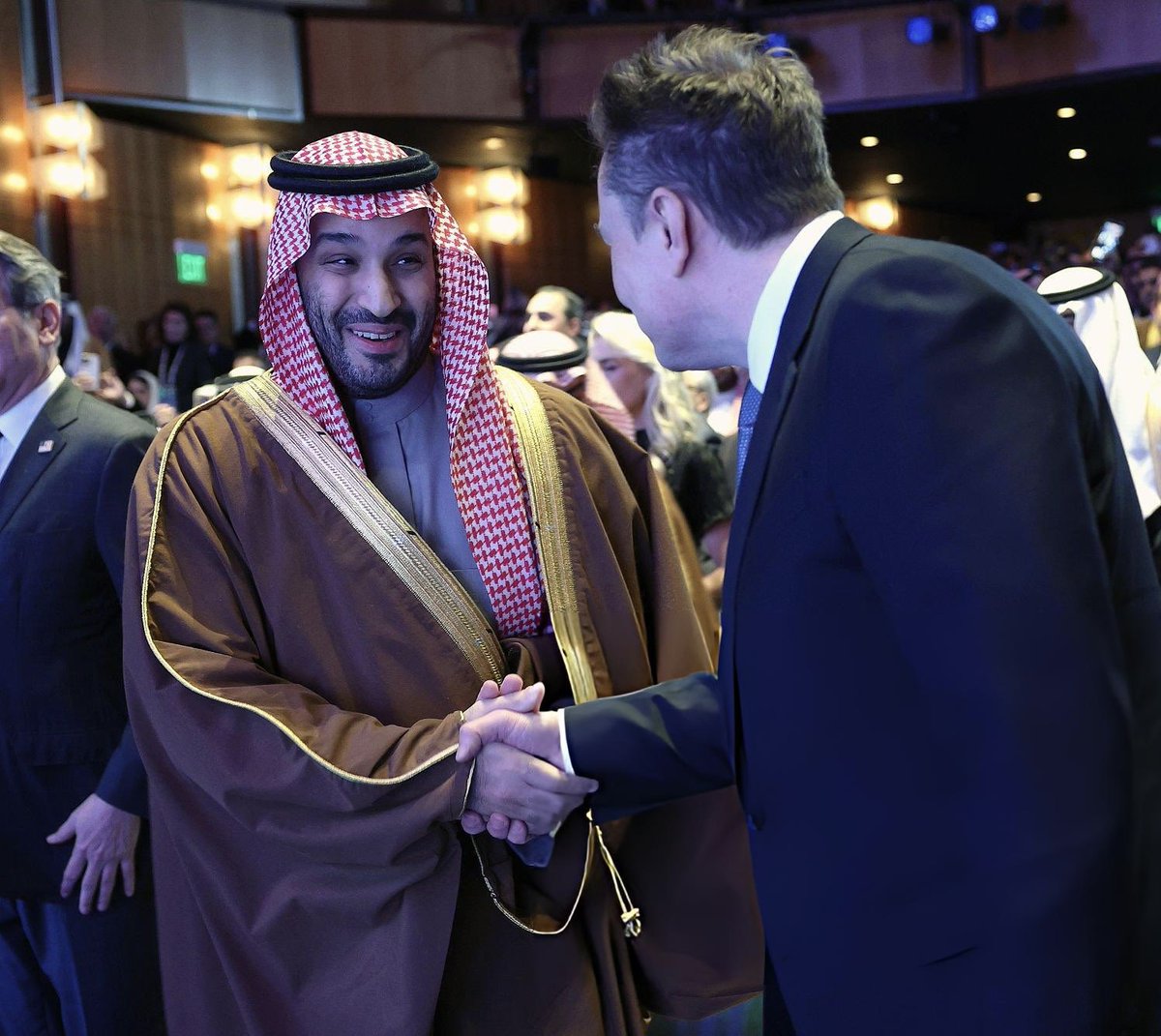 cb_doge's tweet image. Caption this.