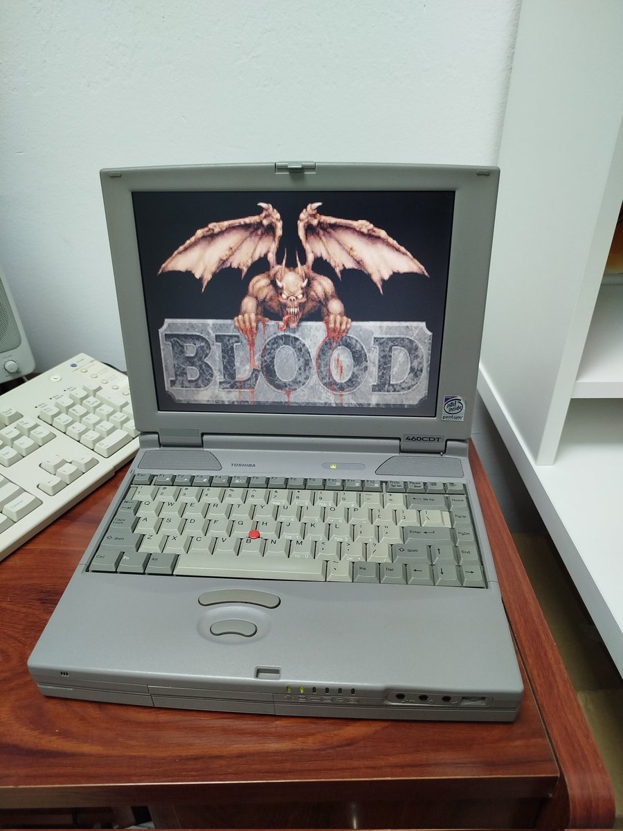 RubenRetro_PC's tweet image. Tonight&apos;s plan: Blood.
Caleb, dynamite, and that atmosphere you don’t forget.
#Blood #RetroPC #RetroGaming
