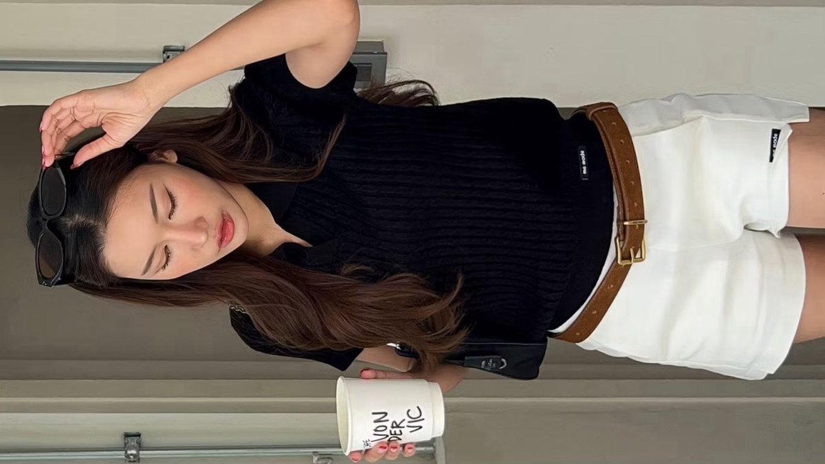ifeelyou0511's tweet photo. @itsmechrtm แนะนำพิกัดร้านเสื้อผ้าแบรนด์ไทย น่ารักๆ คุมโทนสุภาพๆแต่ยังติดแกลมให้นะคะ 

avocado : https://t.co/J78WnNvN7q

nomade : https://t.co/55LSQWtOA4

kimmameshop: https://t.co/UNLvkoCnrX

MEMADE.: https://t.co/SKo4VWG6Qi https://t.co/3FSuNB7Gsn
