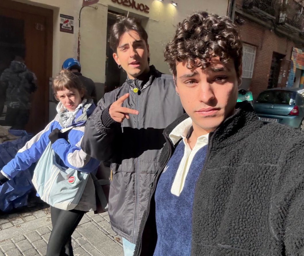 (Si ellos no lo olvidan, como lo voy a olvidar yo)