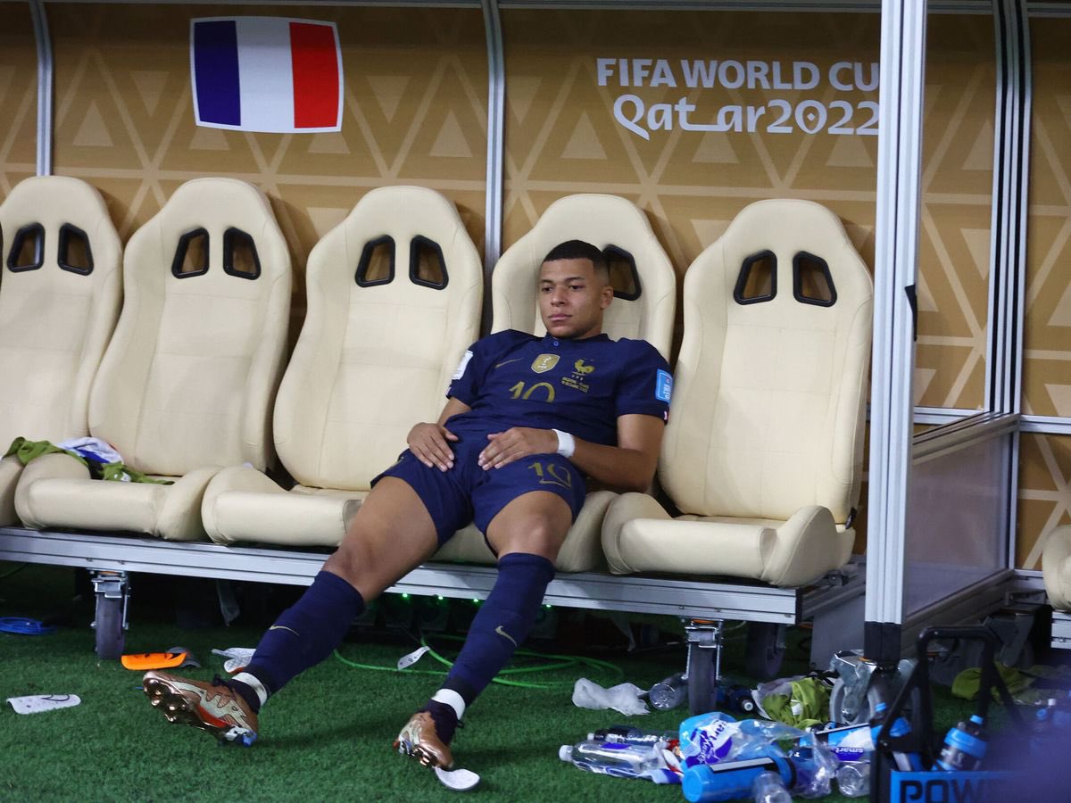 MatiasCaffe's tweet image. Él quiso salvarnos de esto y no lo supimos valorar, el villano de una historia mal contada.