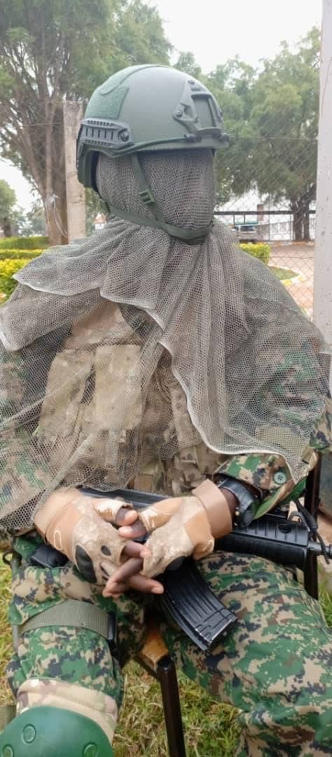 Lukbettinah's tweet photo. The terrors of Africa. Uganda has seen and been through it all. Now what the aim of this? If it’s being idle and misallocation of resources. #ANewUgandaNow @HEBobiwine our God given gift the son of the soil.🇺🇬🙏🏽 https://t.co/GNNJw7v1Xc