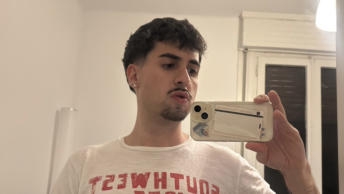 me he dejado perilla perrillas 🤓