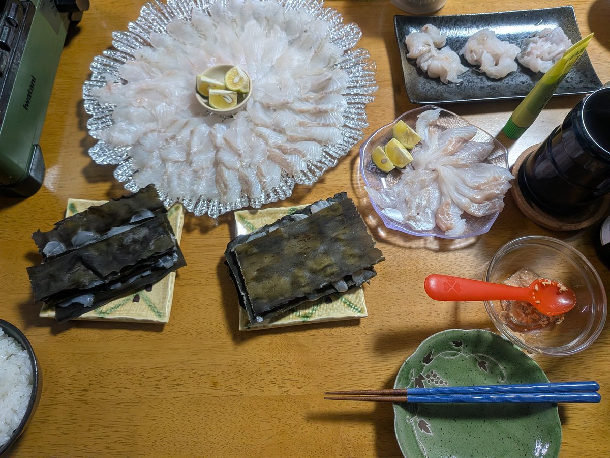 moon_shiguma's tweet photo. 今月めちゃくちゃ楽しませてもらってる。御馳走しかない https://t.co/Y7G3JGCvMy