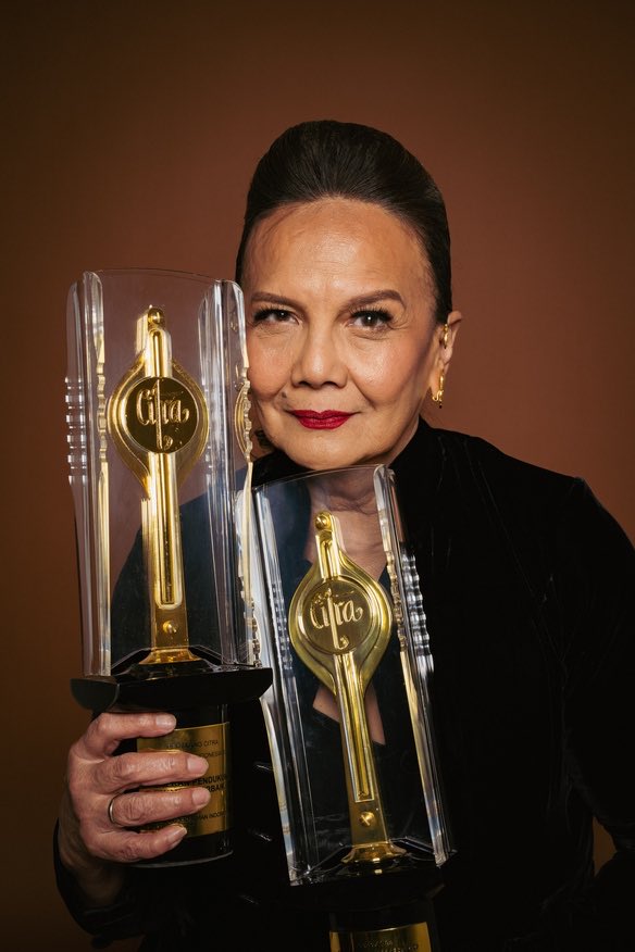 FilmIndoSource's tweet photo. Christine Hakim earns her 11th Citra Award tonight for Best Supporting Actress at the 2025 Festival Film Indonesia (FFI).

Presented to her performance in ‘PANGKU’. #FFI2025 https://t.co/qkO4uS5iTf