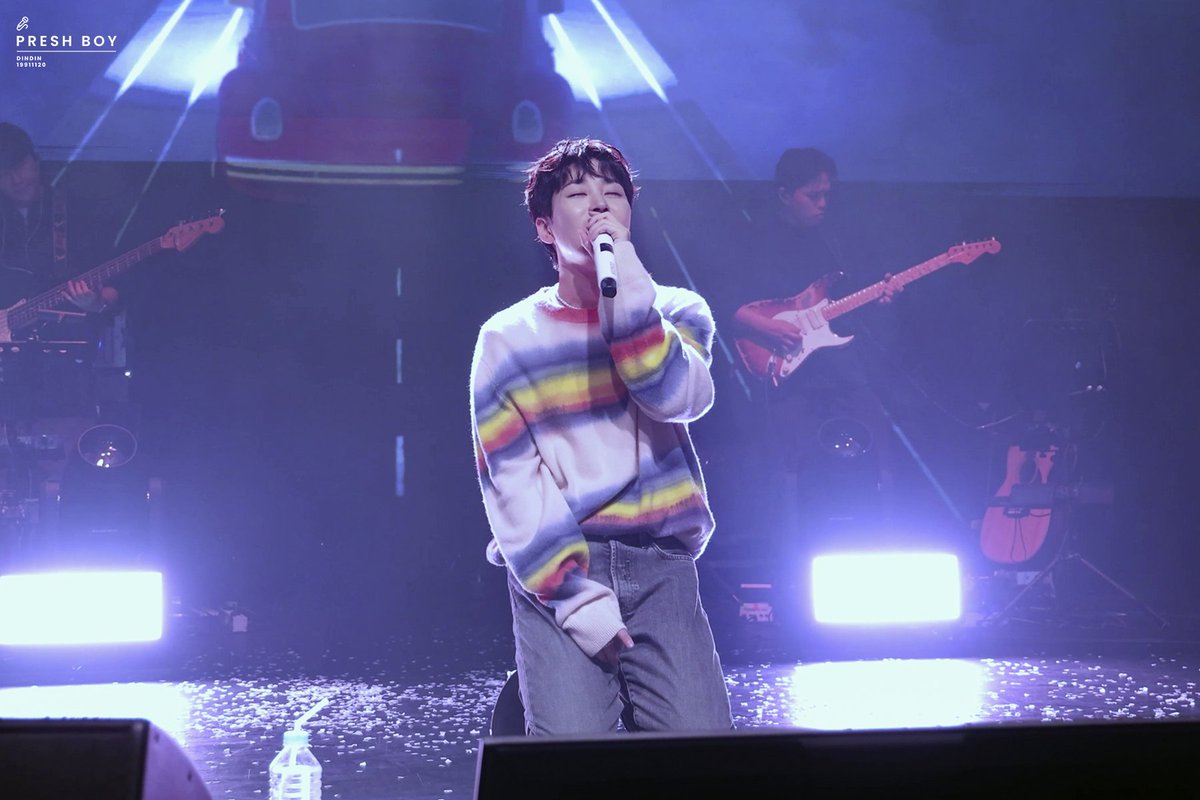 preshboy1120's tweet photo. 딘딘날 딘딘시💛💛💛
#딘딘 #happy_DINDIN_day #달달함_한도초과_딘딘생일 https://t.co/Mp3eU7xK6Y