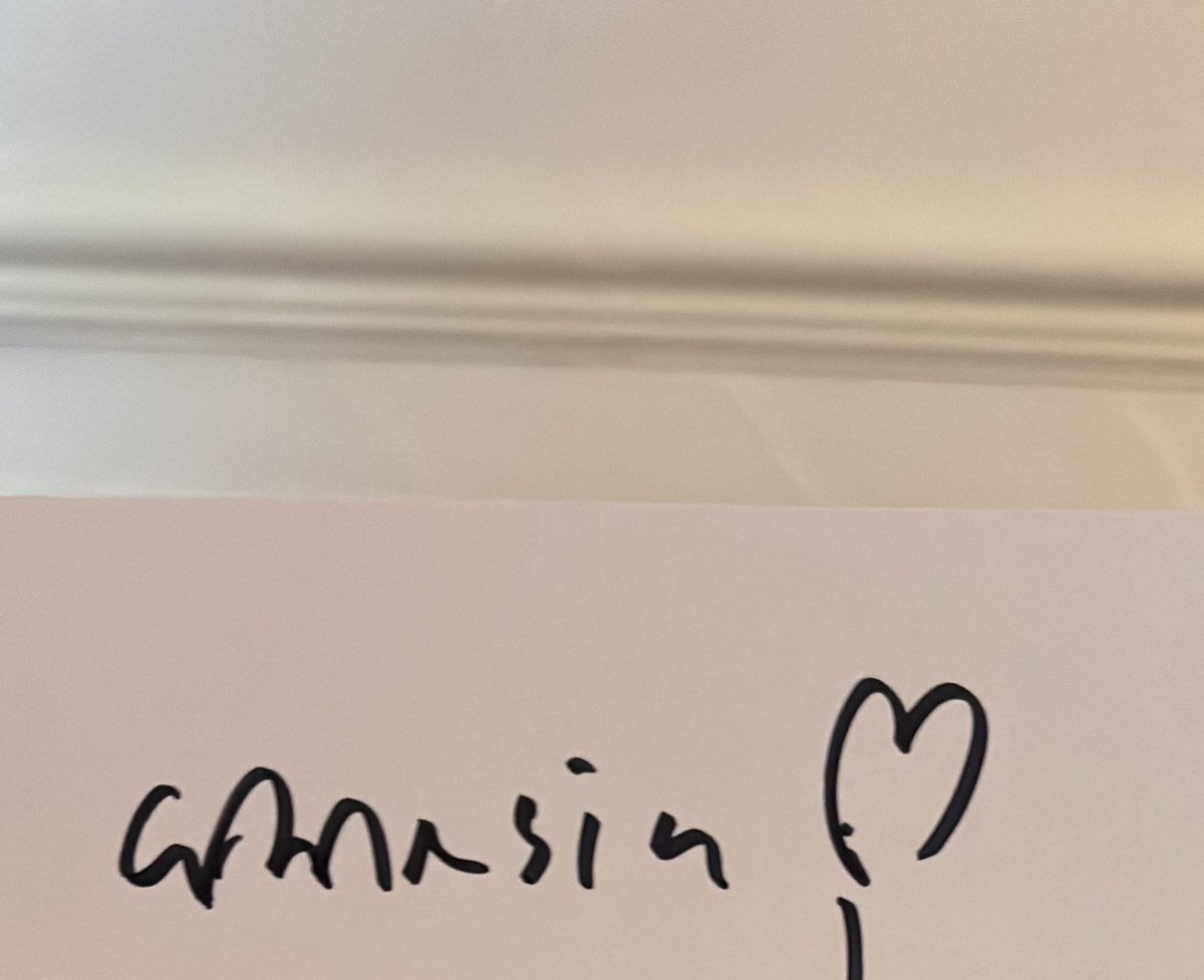 amnesiacthx's tweet image. amnasia my fav song ❤️