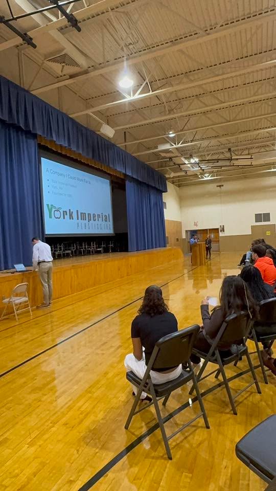 CACharterSchool's tweet photo. 🥳🌟Our seniors just CRUSHED their Senior Projects, and we couldn��t be more proud! Their powerful presentations were filled with passion and creativity. 
These achievements truly embody our mission to prepare young adults for success in college, careers, and life! CA All Day! https://t.co/d2Ktvr5MVt