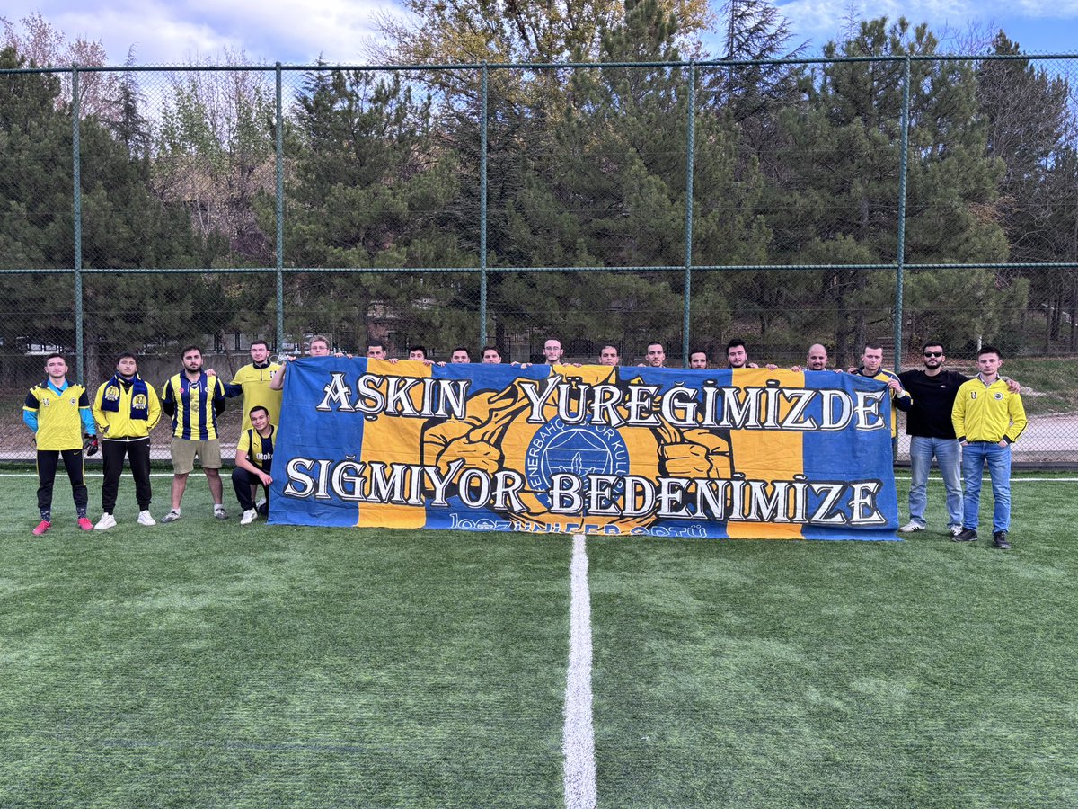 UFBODTU's tweet photo. 1907 ÜNİFEB ODTÜ örgütlenmesi olarak halı saha organizasyonu düzenledik. Katılım gösteren arkadaşlarımıza teşekkür ederiz. https://t.co/Ifp3oyWECt