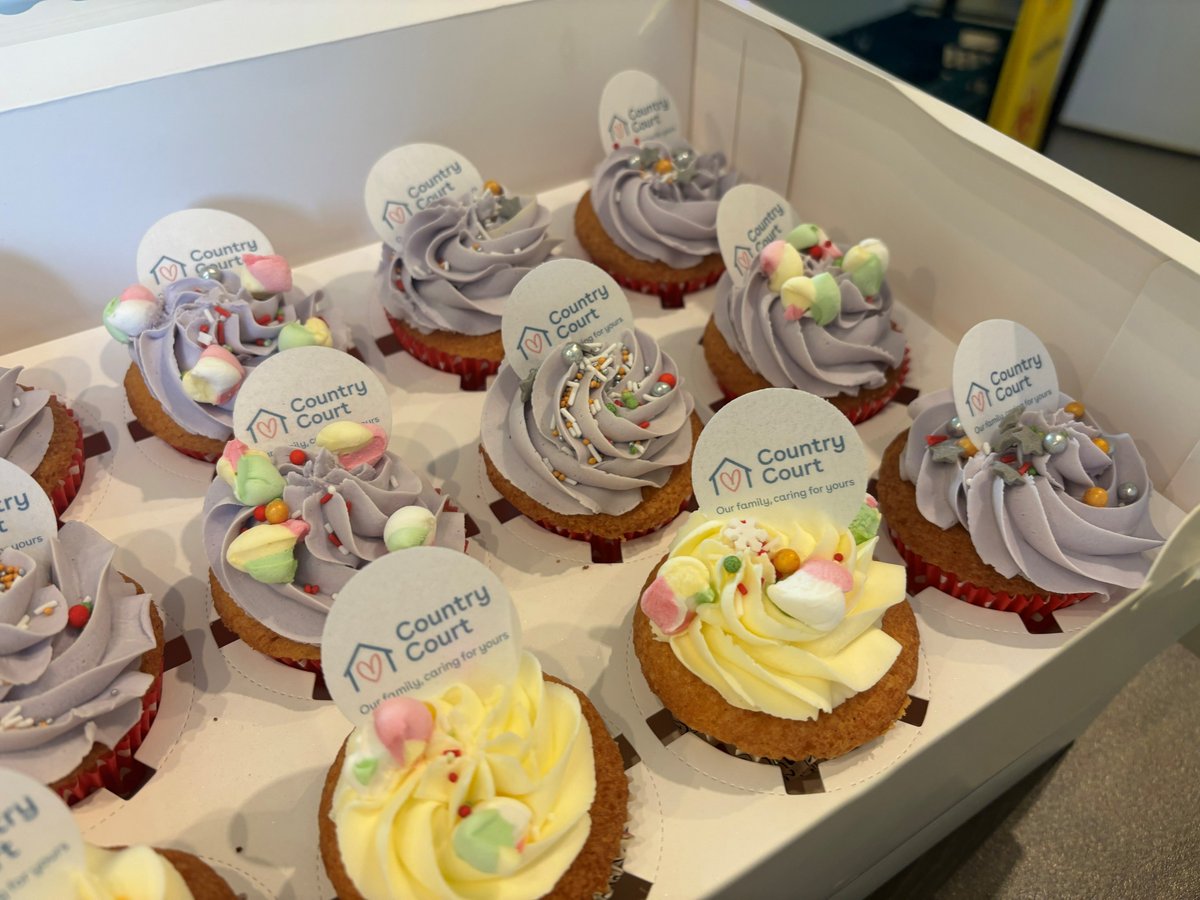 lightprojectpb's tweet image. A big thank you to @CountryCourtUK Tallington Lodge Care Home who made lovely cupcakes for our Garden House guests as part of their 'Cakes for Kindness' initiative. 🧁💛