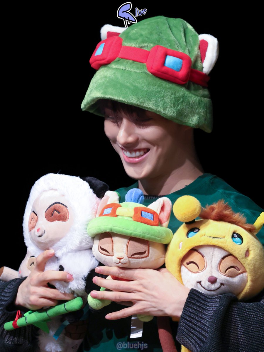 251120 디어마이뮤즈 대면 
티모 💚
#진식 #싸이커스 #jinsik #xikers