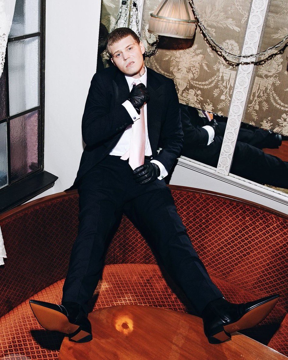 "Bladee has honestly won my heart. That white boy makes me go literally retarded."
- Yung Lean for GQ magazine, 2025.
