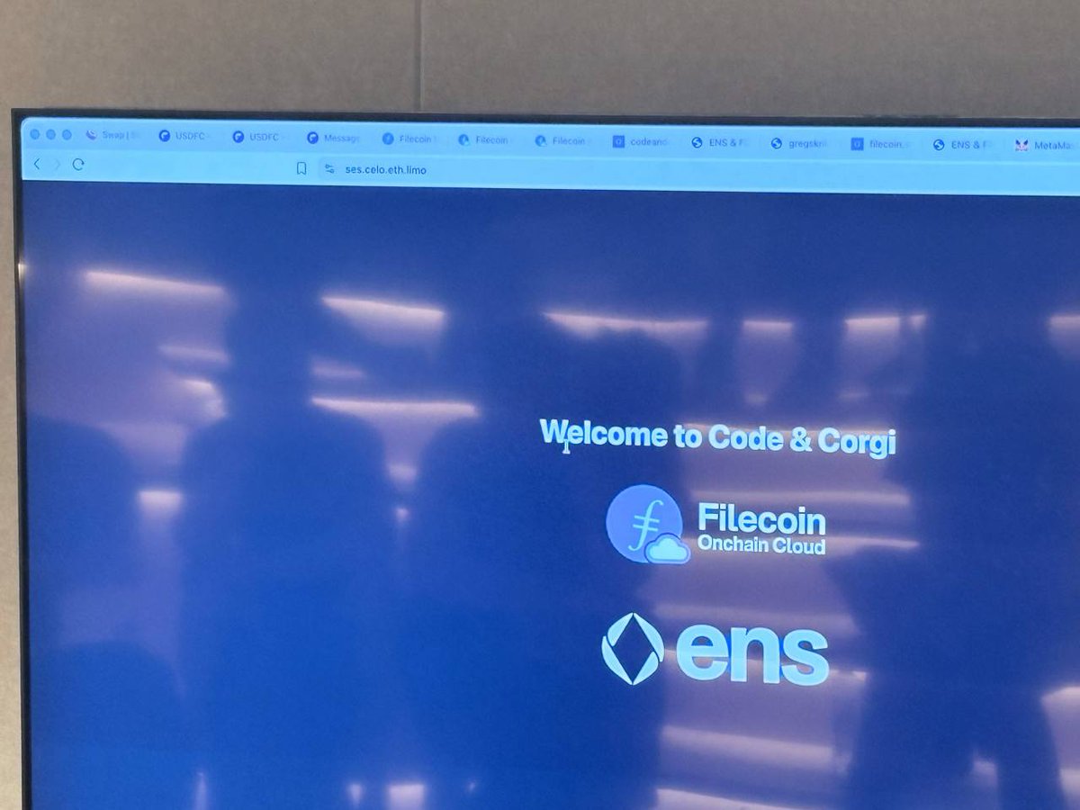 namespace_eth's tweet image. Yesterday, Simon did a demo at DevConnect, showing how to deploy and host a website using Celonames (built on ENS) and Filecoin.

That&apos;s it, folks.. it doesn&apos;t get cooler and more decentralized than this 🥷