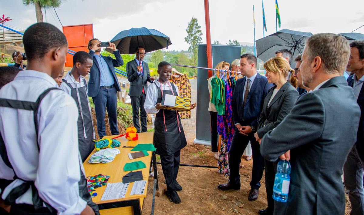 RTB_Rwanda's tweet image. Today, we received a Swiss delegation led by Piero Marchesi, a member of the National Council of the Swiss Parliament. The delegation visited Gacuriro TSS, one of 16 schools implementing Dual TVET under the project “Contribution to Support the National System of Dual TVET in…