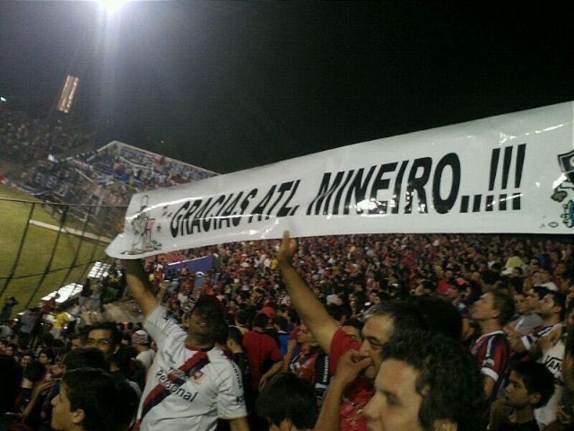 Mathicalabrese's tweet image. Será que los cerristas apoyarán a Mineiro el sábado? Al fin y al cabo, gracias a ellos vivieron su única alegría.