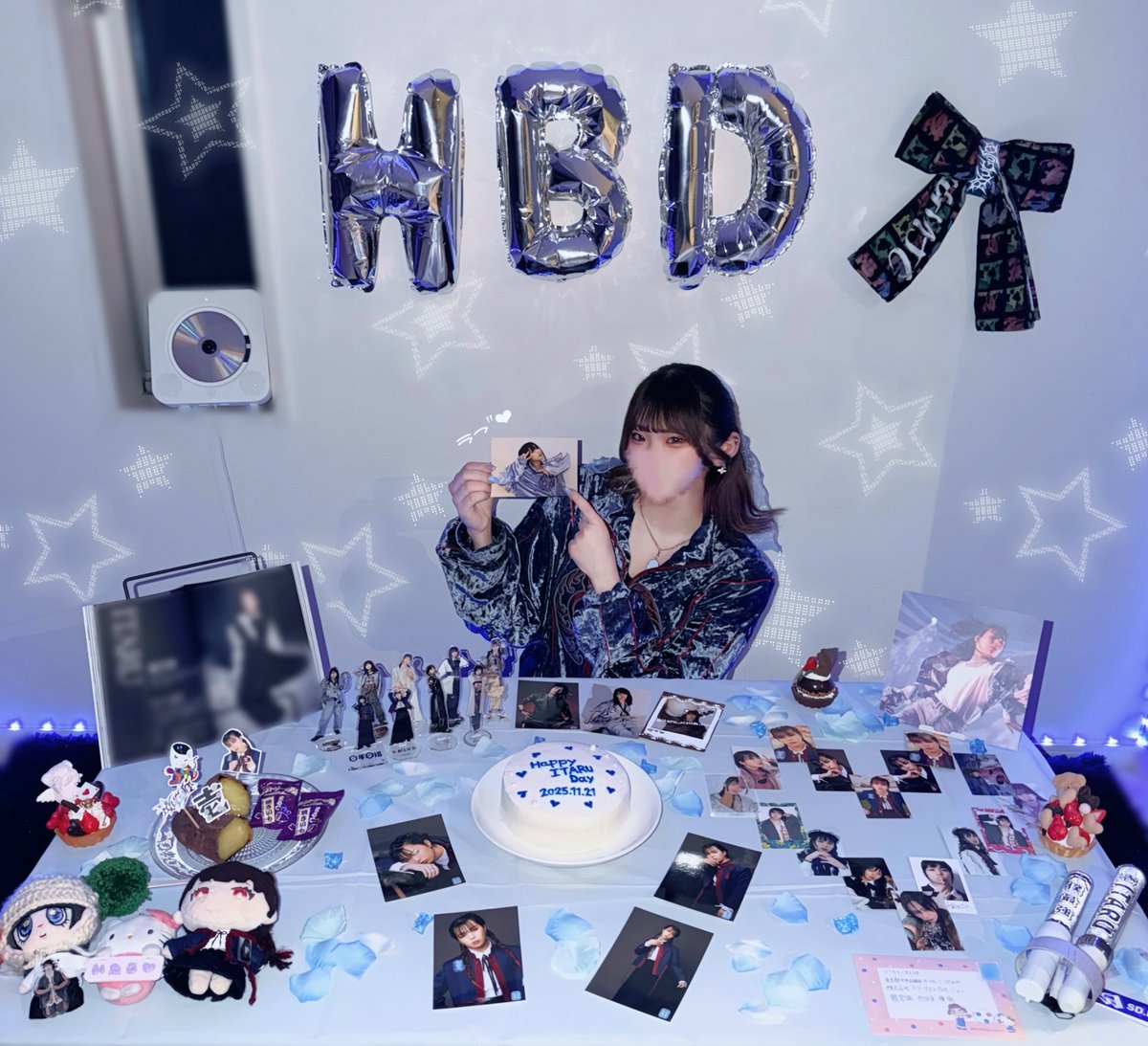 bloodylullaby__'s tweet image. ╲╲ ⋆⠀╲       ╲
    ╲╲     ☾⋆.˚ ⠀╲ ⋆｡
      ☆⠀ ╲⠀⠀ ⊹   ⠀.   ☆
                  ⊹ ⠀⠀ ★
                       𝟮𝟬𝟮𝟱.𝟭𝟭.𝟮𝟭 𝟮𝟯 𝘆𝗲𝗮𝗿𝘀 𝗼𝗹𝗱
                  ♡ 𝗛𝗔𝗣𝗣𝗬 𝗕𝗜𝗥𝗧𝗛𝗗𝗔𝗬 𝗜𝗧𝗔𝗥𝗨 ♡

#HappyITARUDay
#西田至
#ITARU
#龍宮城