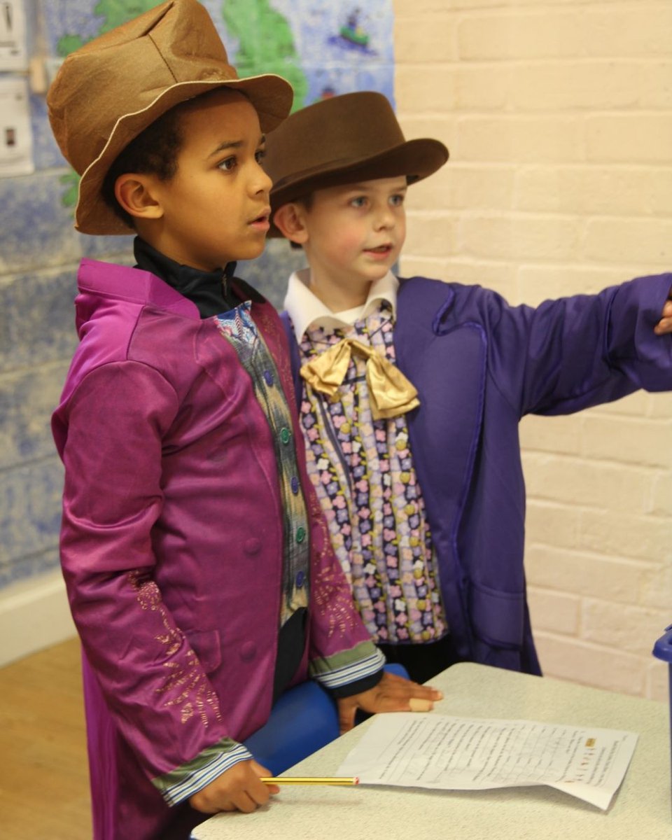WindsorLearning's tweet image. Year 3 at Clewer Green CE First School brought their Roald Dahl learning to life yesterday. Pupils &amp;amp; staff dressed as their favourite characters, tried frobscottle, chocolate, joined a Dahl treasure hunt, and ended with a PTA chocolate sale packed with golden-ticket prizes.