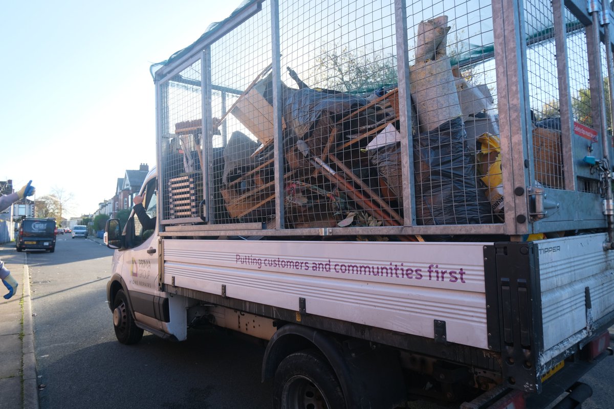Today we held our Community Clean Up Day with our team and customers at Windsor Road!

We’re looking forward to seeing more of you at future clean ups!

Interested in more ways you can be a part of Prima Group? Visit primagroup.org/how-to-get-inv… to find out more.