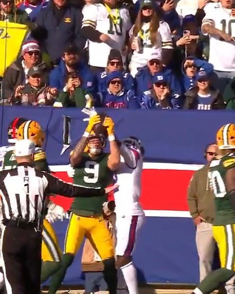 Christian Watson’s two scores came on a pair of tough contested grabs 🔥 @Visa 