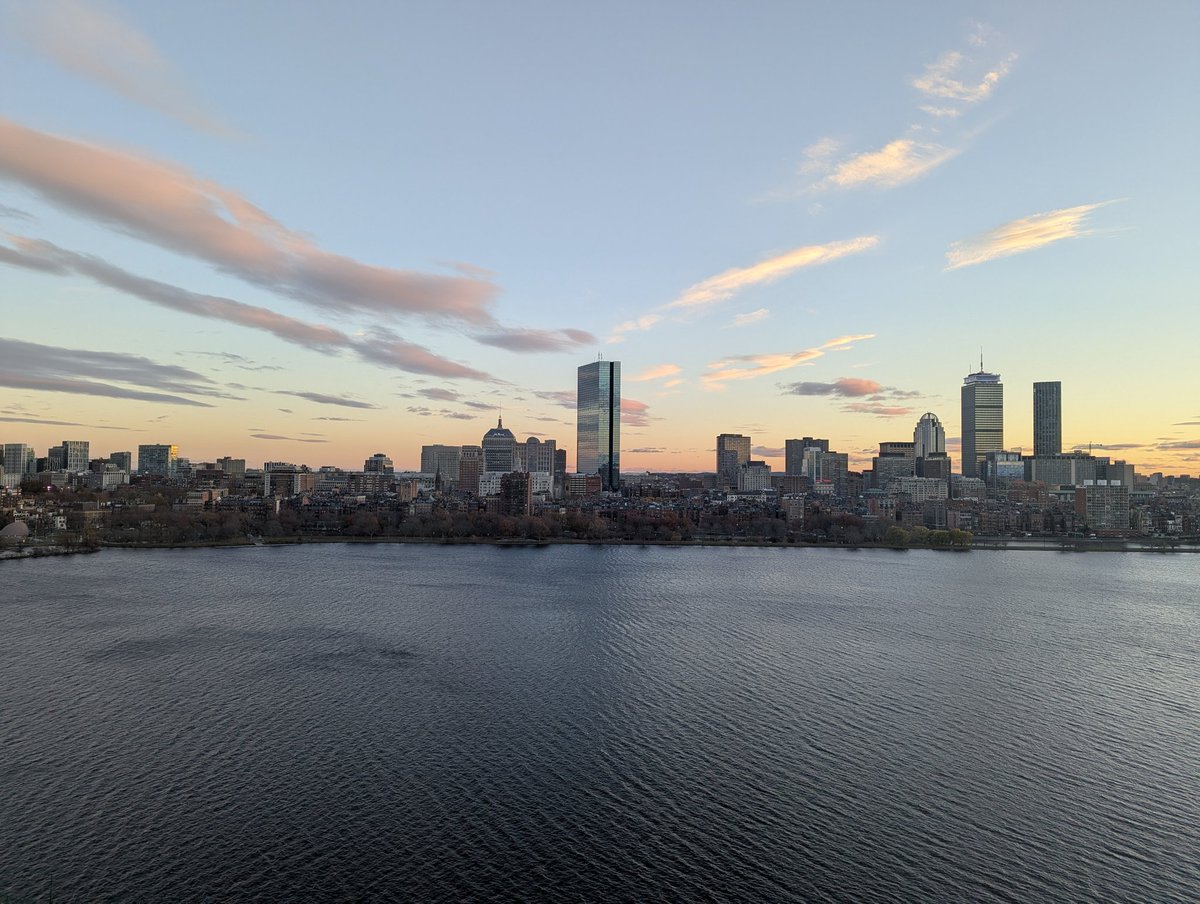 KevinKaichuang's tweet photo. You have until Dec 1 to apply to the bioml PhD research internship!

This is where you apply to work with me, @alexijielu @avapamini @lorin_crawford or Kristen Severson!

(new) link and some instructions below https://t.co/FjBxh5Ncc0