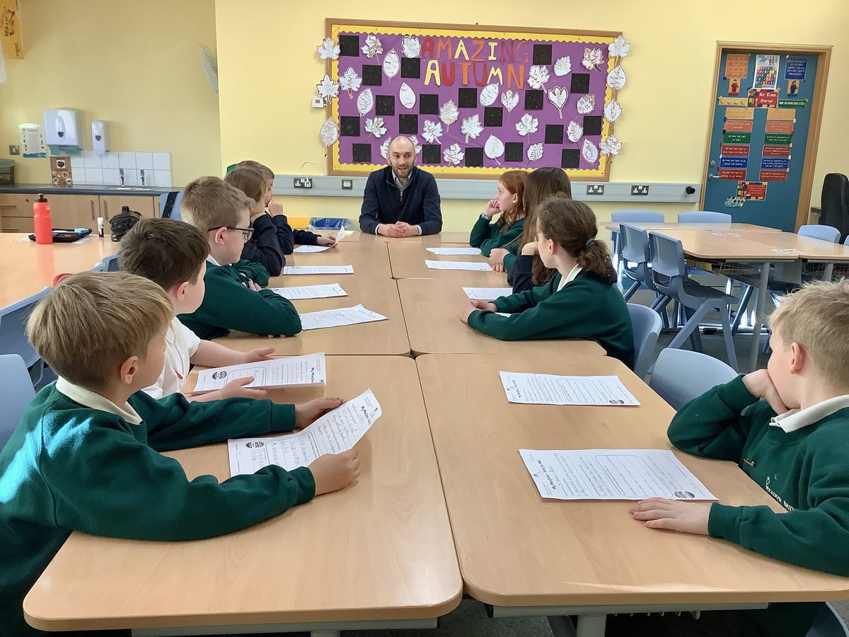 Our School Council enjoyed meeting with our new Principal, Mr. Brown, this afternoon and discussing their manifestos and ideas for the future. 

A great opportunity to hear ‘pupil voice’ in our school and what new initiatives we could try and introduce.