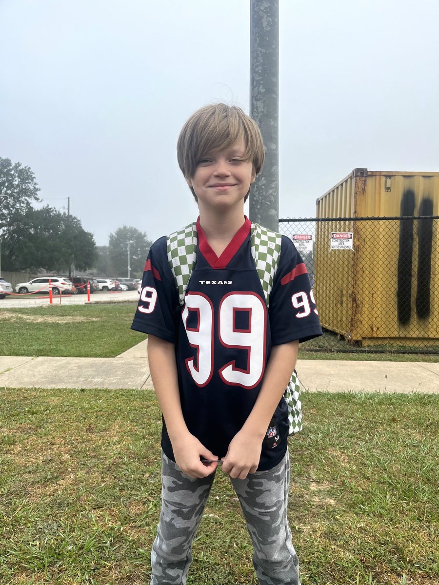RickDunn76's tweet photo. It's #TexansGameDay at my Grandson's school! Kase is reppin' the @HoustonTexans as usual. No red jersey yet so he wore his fav @JJWatt. We've got faith &amp; stand behind Money @Millsions &amp; our defense! #WeAreTexans #TNF https://t.co/GzoHwjR7zI