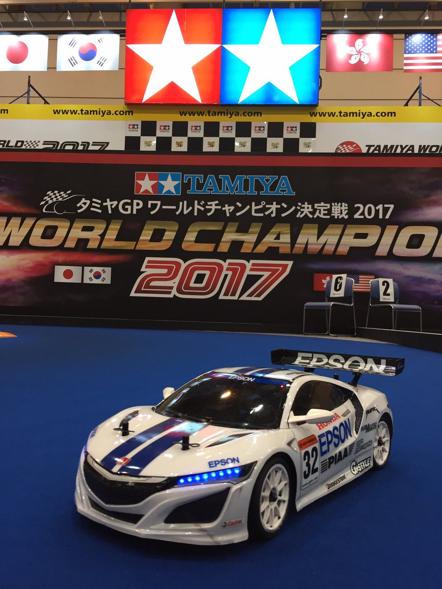 sudapyon's tweet image. ピアストリさんの影響で実車用ヘルメットも塗ってもらいたくなりますな〜

 #piastrichallenge