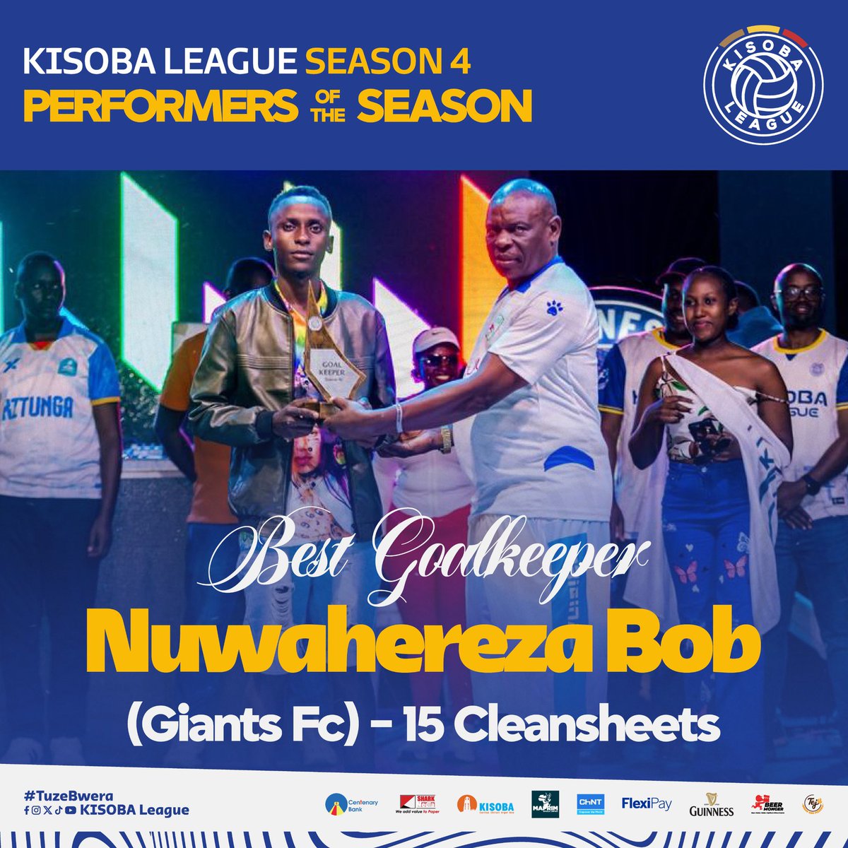 KISOBALeague's tweet image. The golden glove winner for the third season in a row 🤯— Nuwahereza Bob of @TheGiants99 

Talk about consistency 🙌

#KLBeachFinale || #KISOBALeagueSnIV