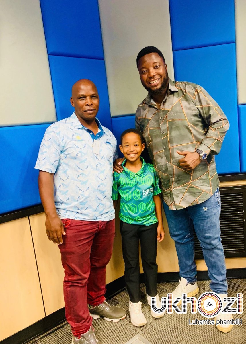 ukhozi_fm's tweet image. Inkunz’Isematholeni 

Besikhuluma nomfana osemuncane u-Luyanda Gumede (8) kodwa osezakhele igama kwezemudlalo wegalofu.

#UkhoziFMWNB #UkhoziFM #NyusiVolumeNoKhoziFM #Jabuluzibheke