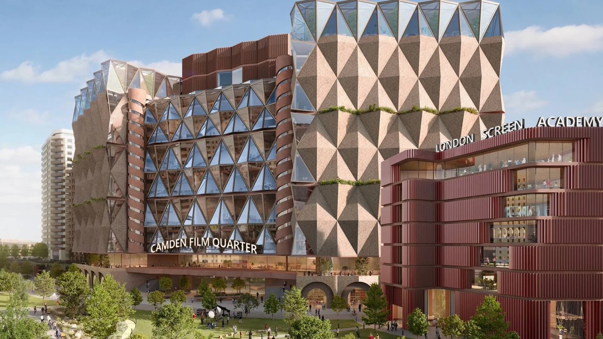 yimbyalliance's tweet image. NEW:

Photos have submitted for a £1 billion plan to turn under-used industrial land in Kentish Town into the ‘Camden Film Quarter’.

The site would offer:
🏘️500 new homes (50% as affordable)
🎥11 film studios
🌲Public parks
📚Education facilities

Before vs after 👇