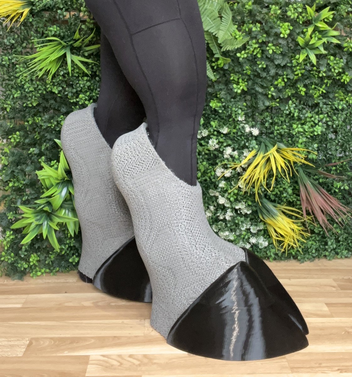 FarukuCostumes's tweet photo. Boots are in! The horse (smooth front) hoof is soon to follow :) All boots come as a pair, and in four sizes or the option of full custom built sizing https://t.co/CKvrnD3d6K