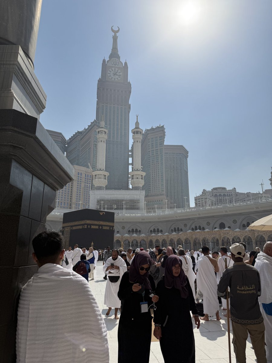 putranicholas1's tweet image. Terima kasih atas undanganMu ya Allah 🤲🏼🥹