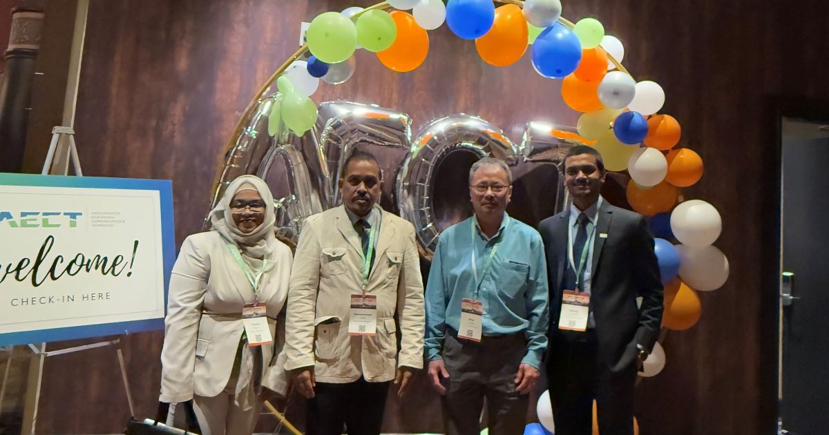 UND_education's tweet image. Proud moments for the UND IDT community! Our graduate students and faculty showcased groundbreaking research at the AECT 2025 Conference in Las Vegas. #AECT25 #InstructionalDesign #EducationalTechnology #IDT