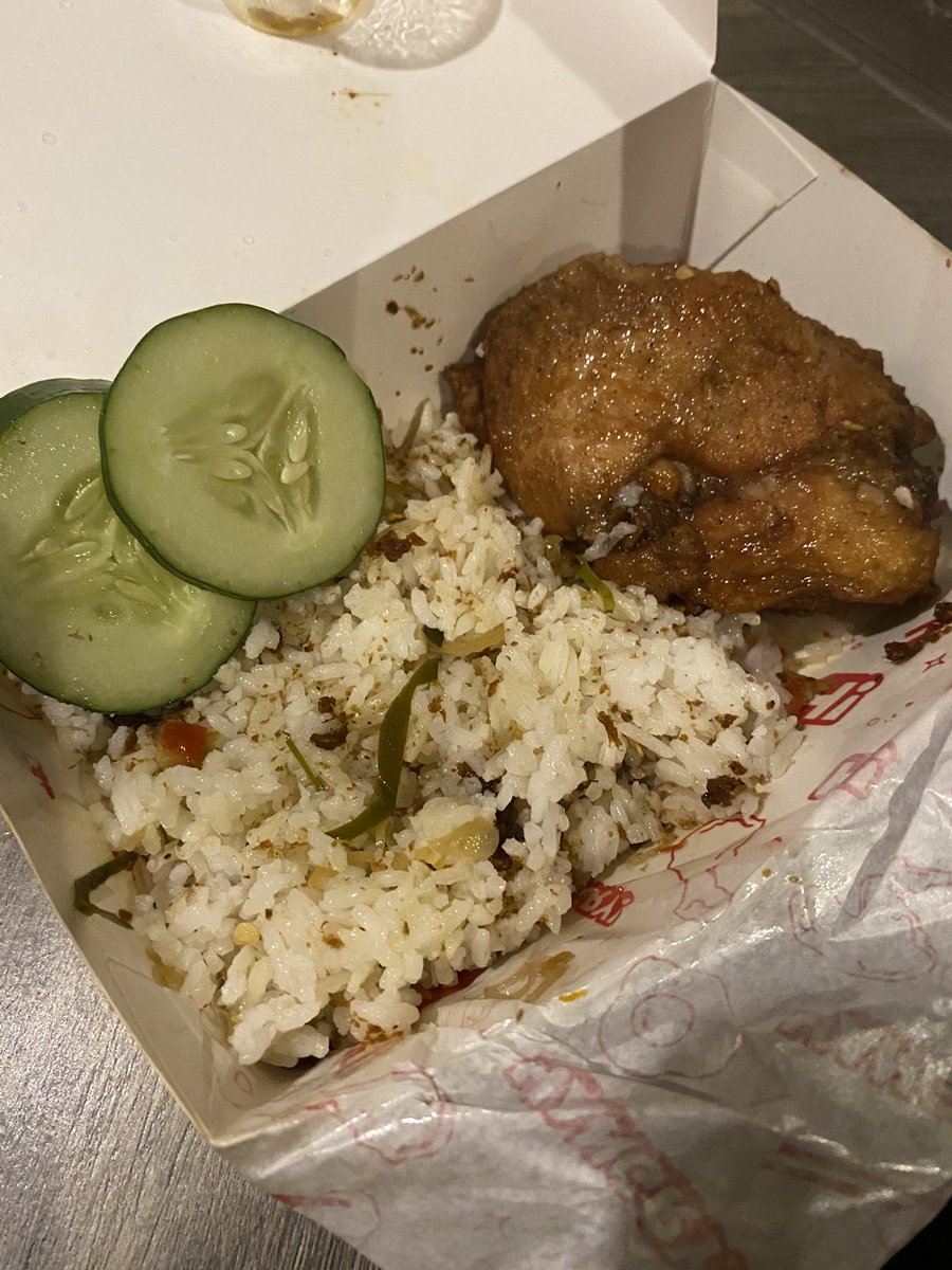 Adendumpp's tweet image. as always paling enak sedunia