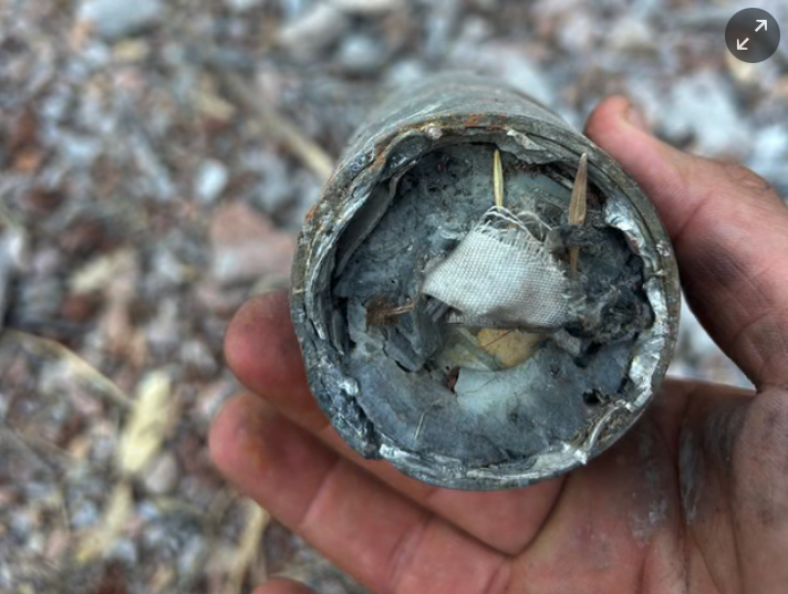 Jonathan_K_Cook's tweet image. Israel is found once again to have deluged Lebanon with banned cluster bombs – tiny land mines that don&apos;t discriminate between fighters and civilians, and kill and maim for years afterwards, often children. Israel dropped 4million on Lebanon in 2006.

Israeli firm Elbit makes…