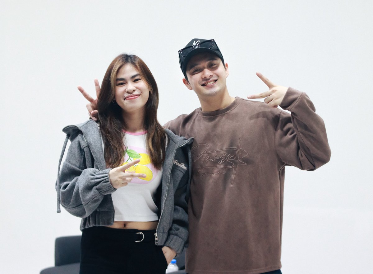 bgyo_ph's tweet image. ‘Bagong Simula’ by @BGYO_Akira, the OST of Rekonek, an official MMFF entry, drops on November 21, 2025 at 12 MN PHT.

Listen to it on your favorite digital streaming platforms!

REKONEKanta NG 2UNSHINES

#BGYOAkira
#Rekonek 
#MMFF2025 
#BGYOAkira_BagongSimula