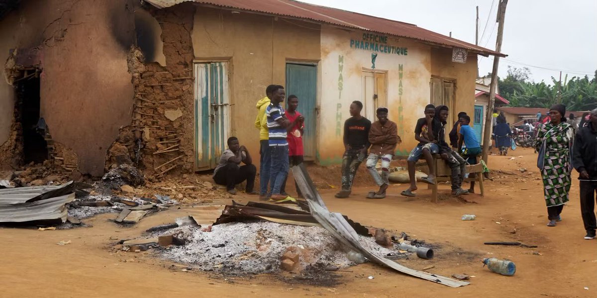 paluku_merite's tweet photo. #RDC :Encore 25 morts à #Matoto (Lubero),ce jeudi, sous les yeux impuissants du régime @fatshi13 ! Plus de 100 personnes massacrées du 10 au 20.Silence complice du gouv. @SuminwaJudith & des leaders Nande de l’Union sacrée. Les postes ont-ils plus de valeur que des vies?
Hon PMY https://t.co/kkqqhxBpdp